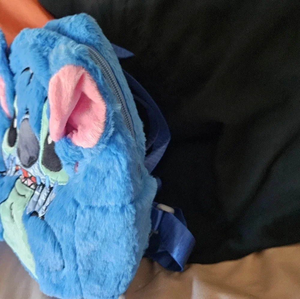10-inch Disney stitch backpack . - Picture 3 of 3
